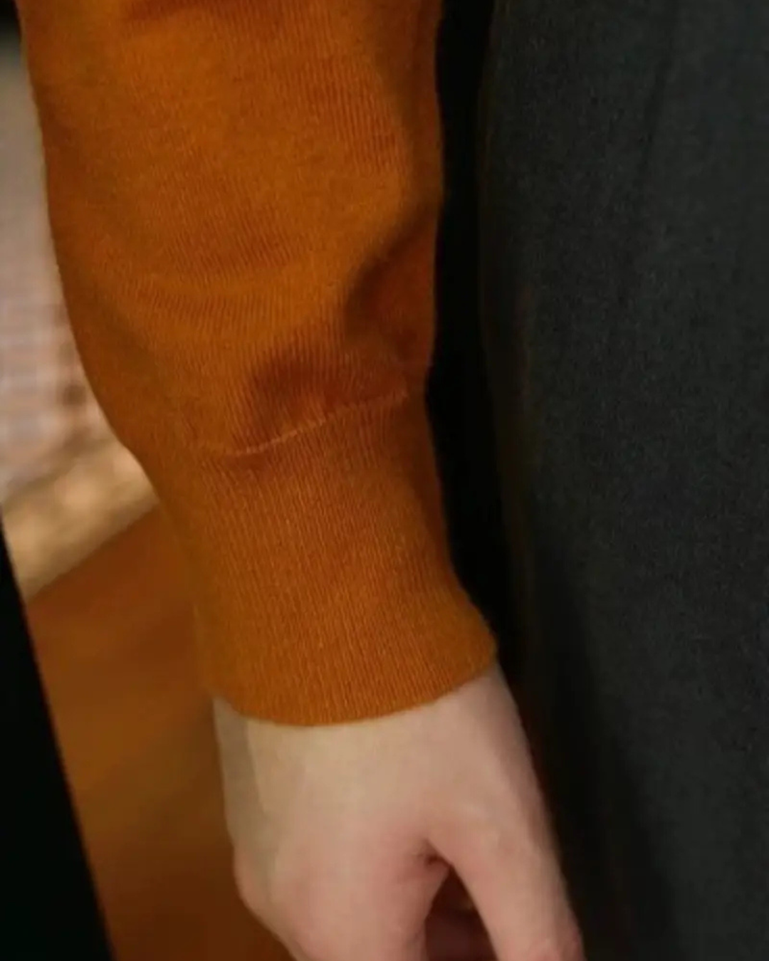 Suéter elegante de caxemira para homem