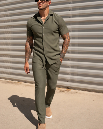 Conjunto de calças e camisola de manga curta casual para homem