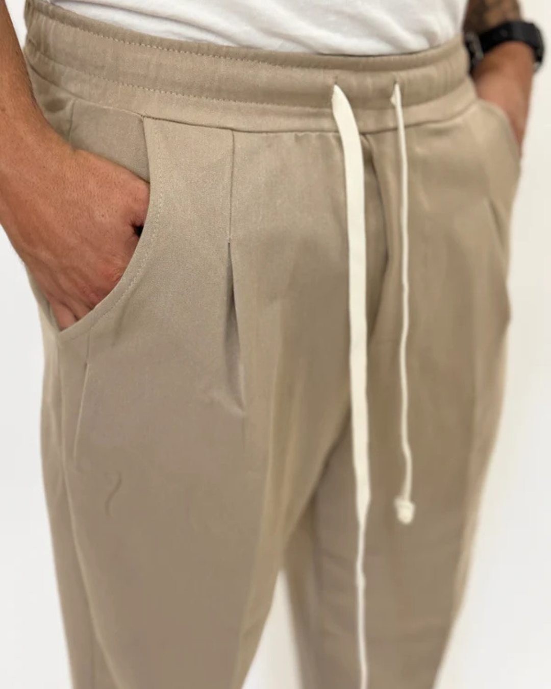 Calças de Estilo Japonês para Homem Minimalismo e Sofisticação Diária