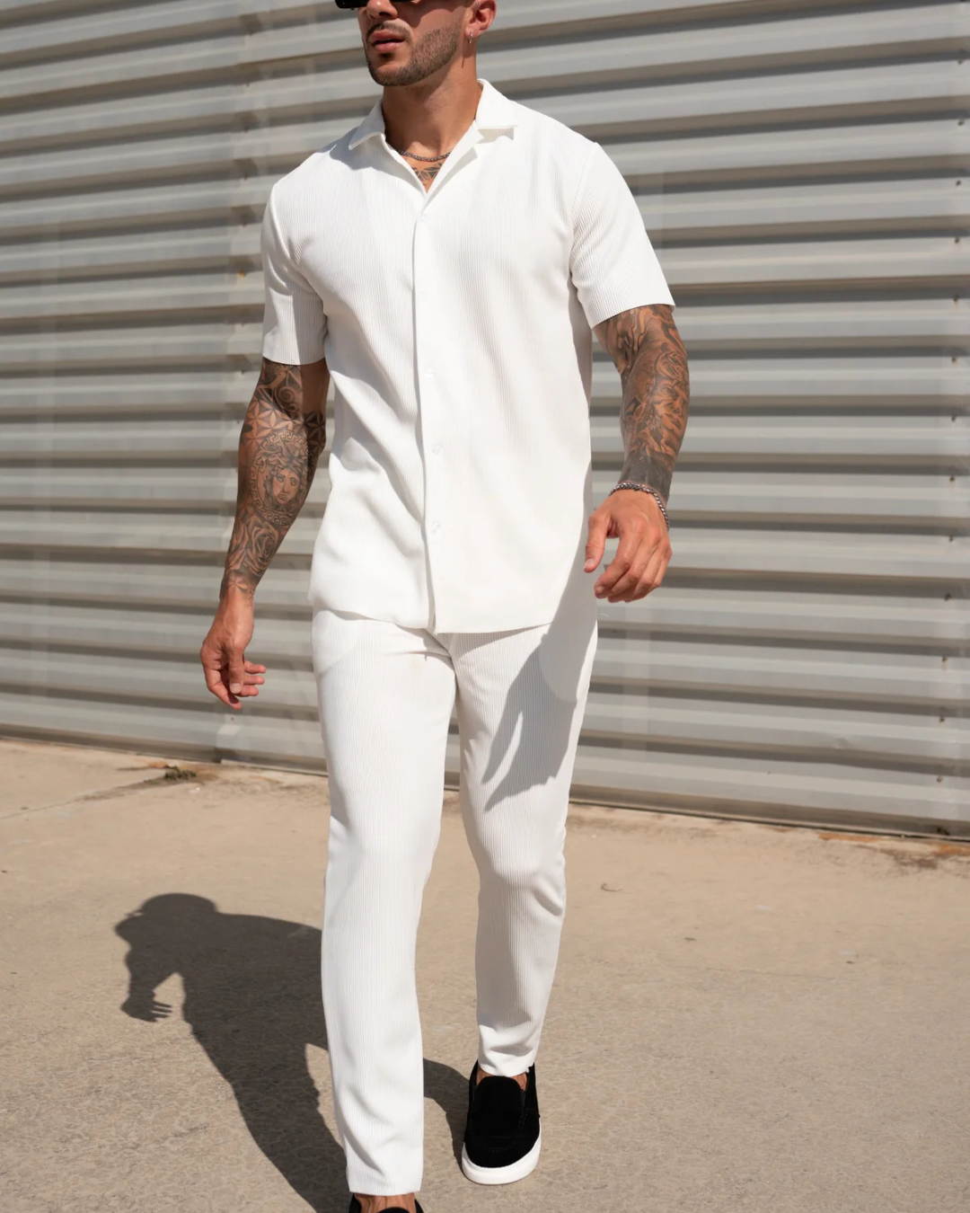 Conjunto de calças e camisola de manga curta casual para homem