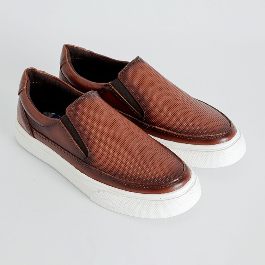 Sapatos mocassim de couro para homem com sola antiderrapante