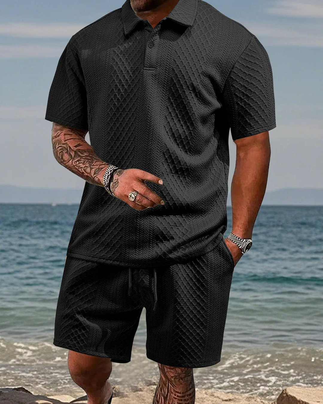 Conjunto de camisola de manga curta e calções para homem