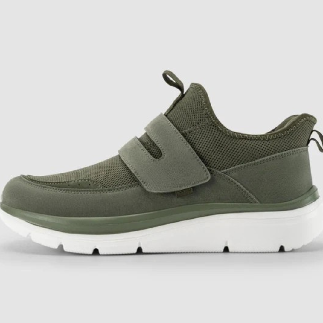 Tênis Masculino com Sola Ultraligeira e Amortecimento Avançado