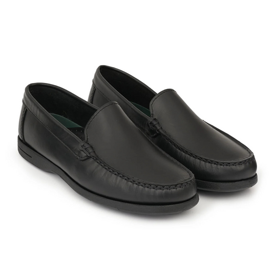 Sapatos mocassins clássicos para homem