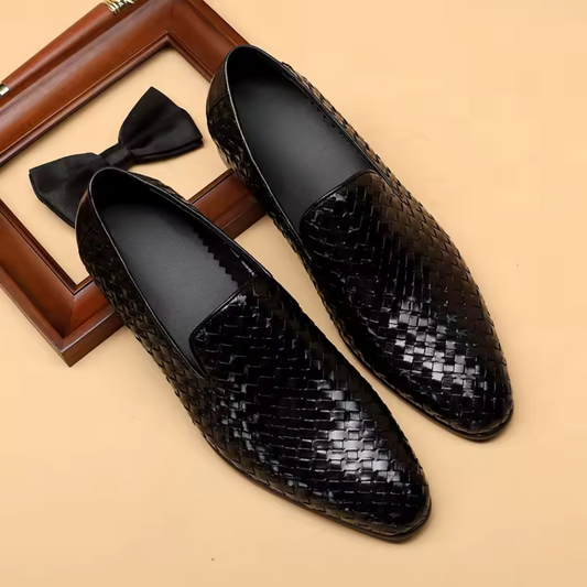 Mocassins em Couro Brilhante com Textura Rugosa para Homen