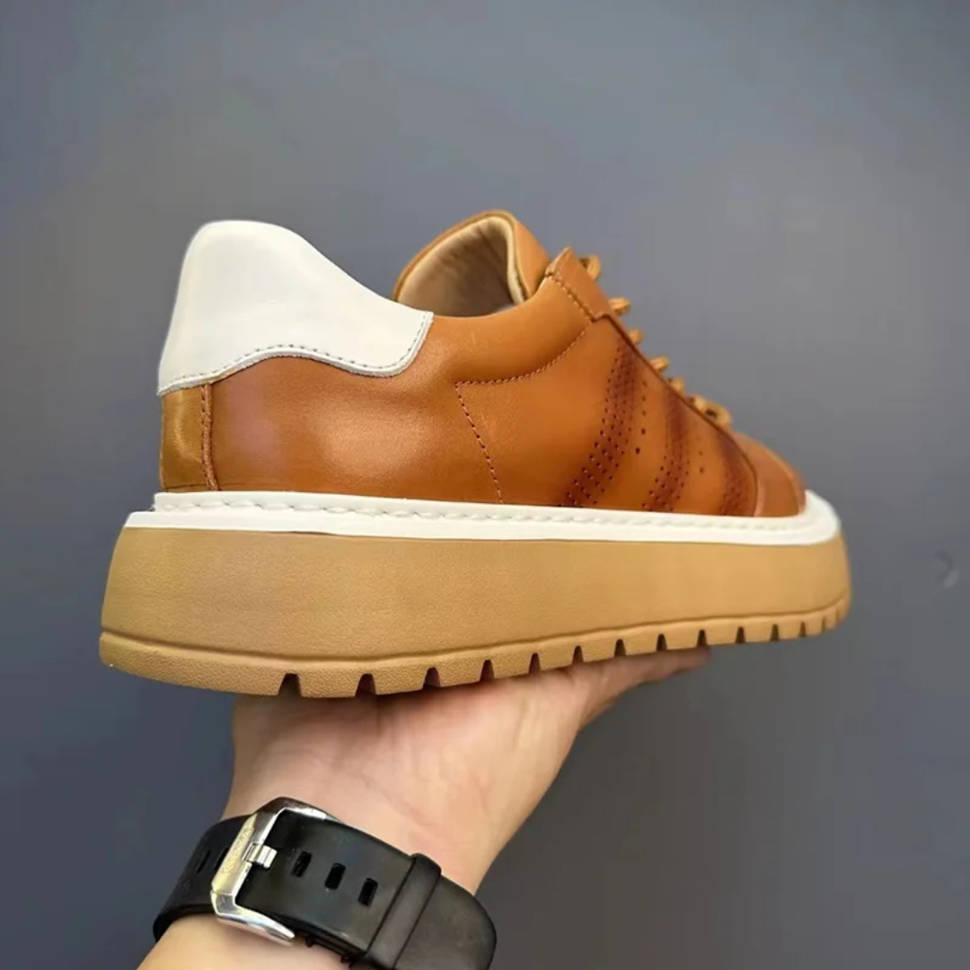 Sapatos masculinos com estilo urbano e sola ergonómica