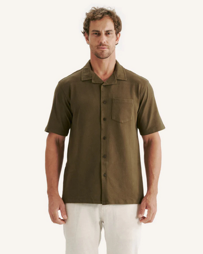 Camiseta de manga curta de linho com botões para homem