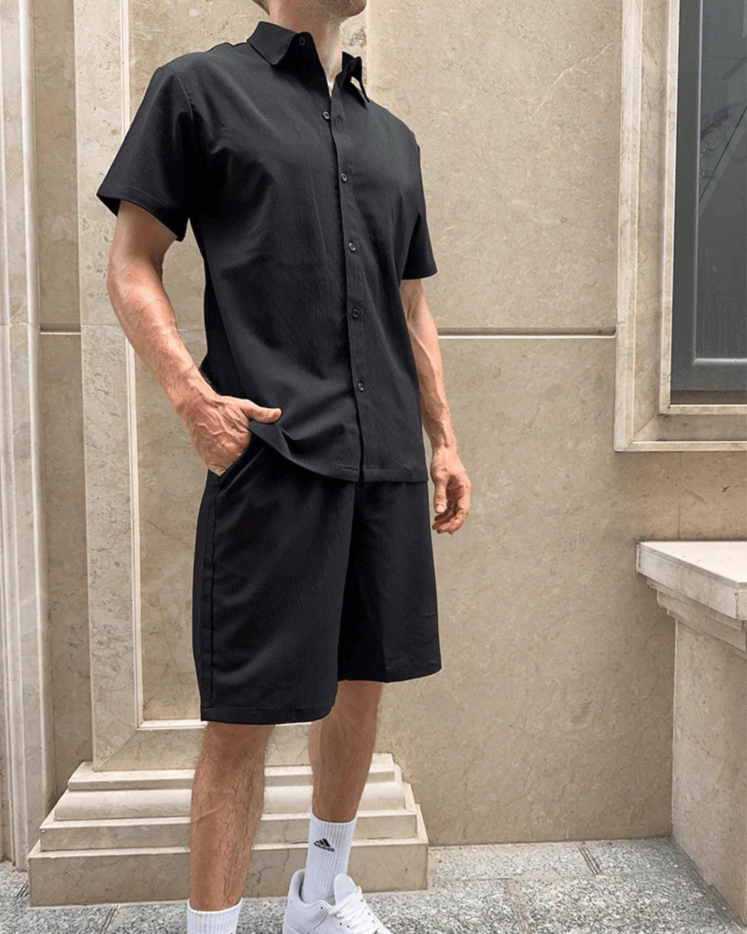 Conjunto de duas peças em tecido respirável para homem