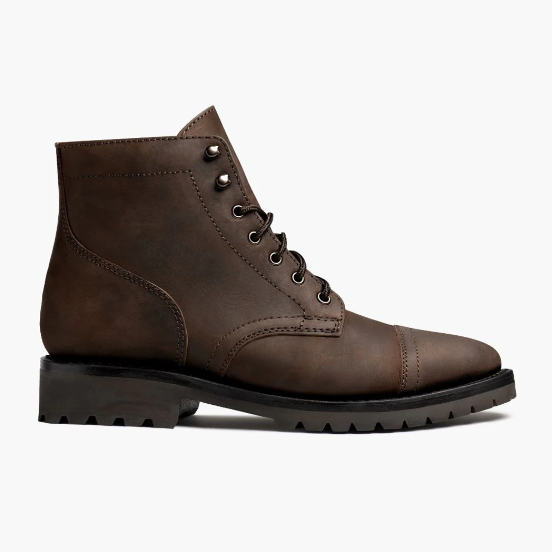 Botas de couro para homem de alta durabilidade e estilo moderno