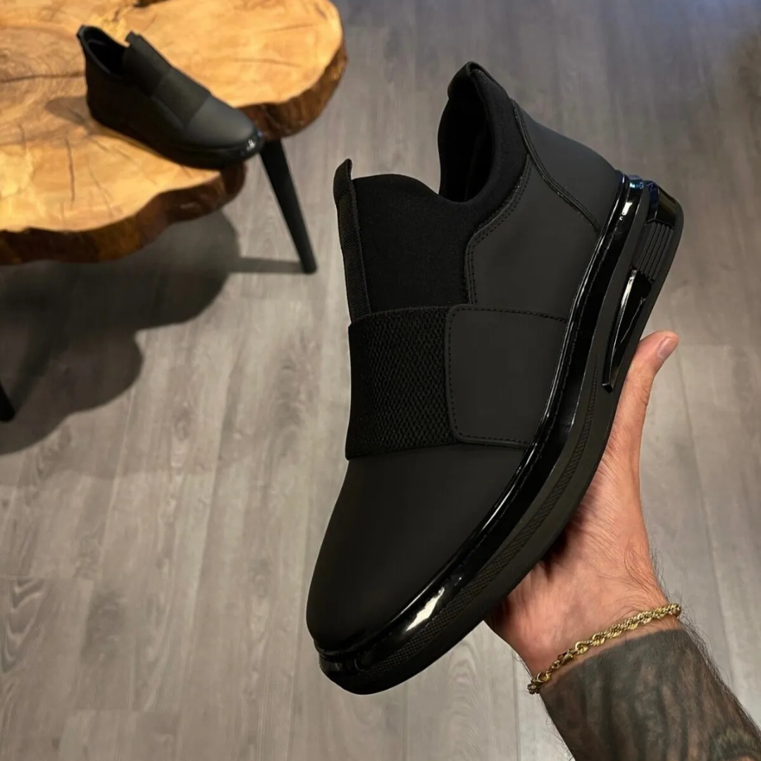 Sapatilhas Urban em Couro Preto Respiravel para Homem