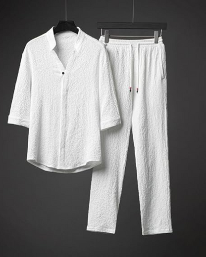 Conjunto de duas peças em linho e algodão com mangas curtas