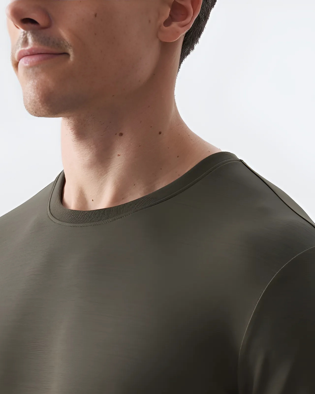 T-shirt Casual de Homem Resistente às Manchas e à Água