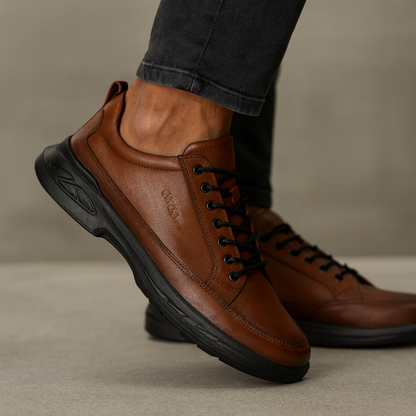 Sapatos casuais em couro com sola ergonómica para homem