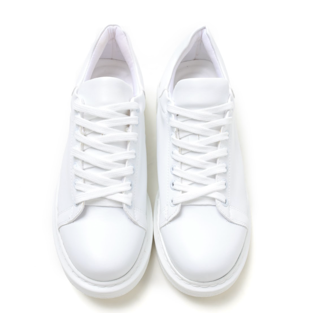 Sapatos Minimalistas em Couro Branca para Homem