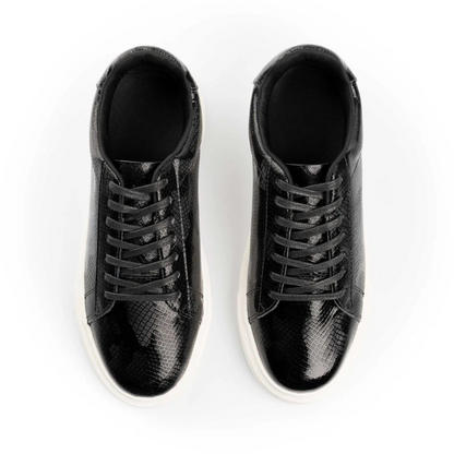 Sapatos urbanos com estampado texturado brilhante e sola antiderrapante