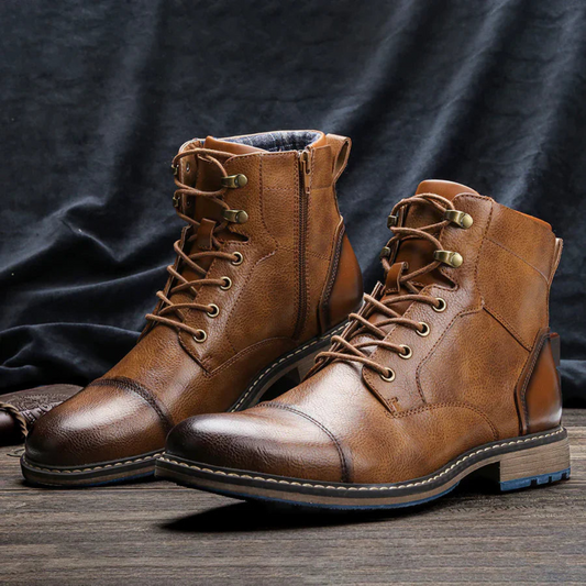 Botas de Couro para Homem com Atacadores e Fechos Laterais