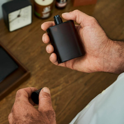 Perfume Clássico Bourbon Amadeirado com Aroma Cálido e Sofisticado para Homen