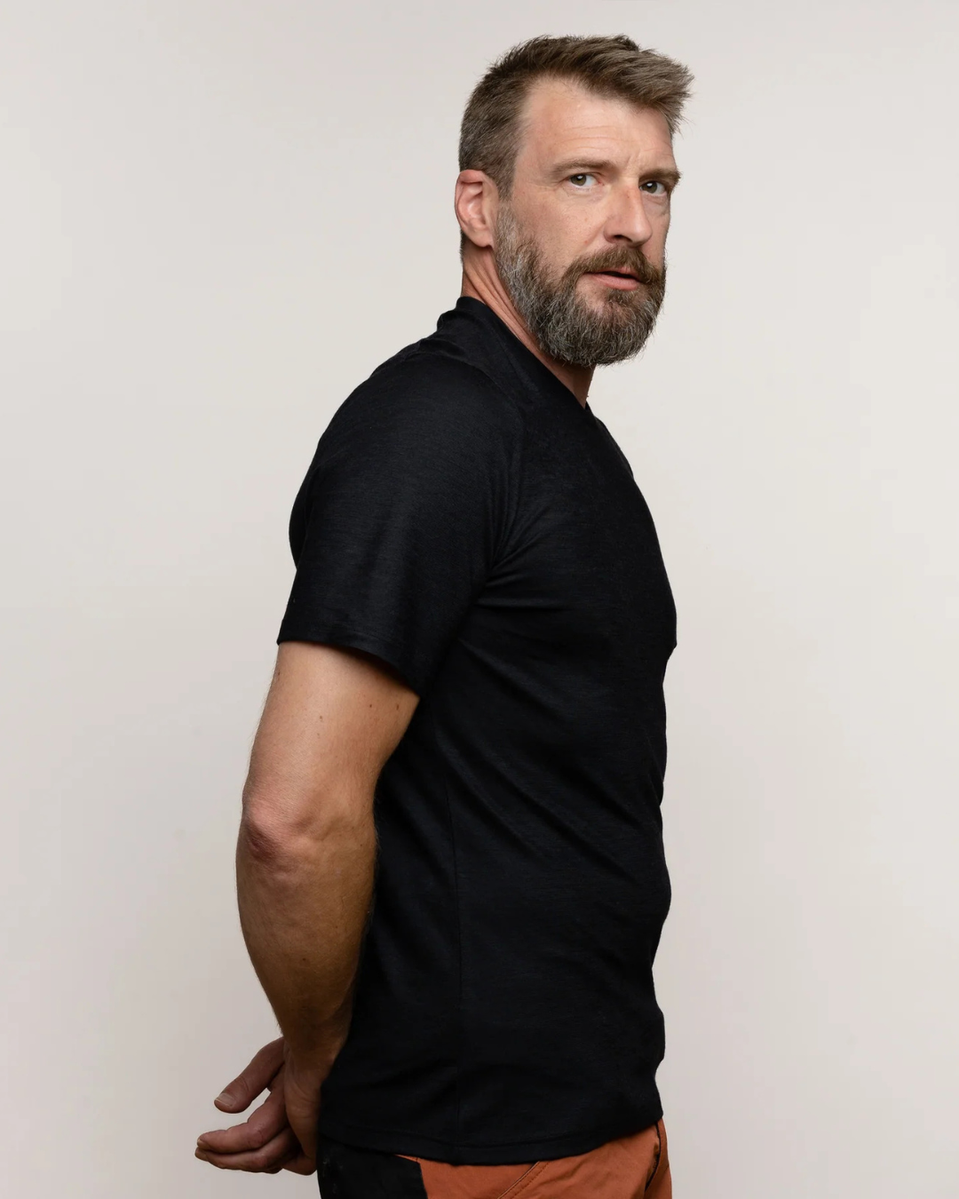 T-shirt Masculina em Lã Merino Suavidade, Respirabilidade e Corte Justo