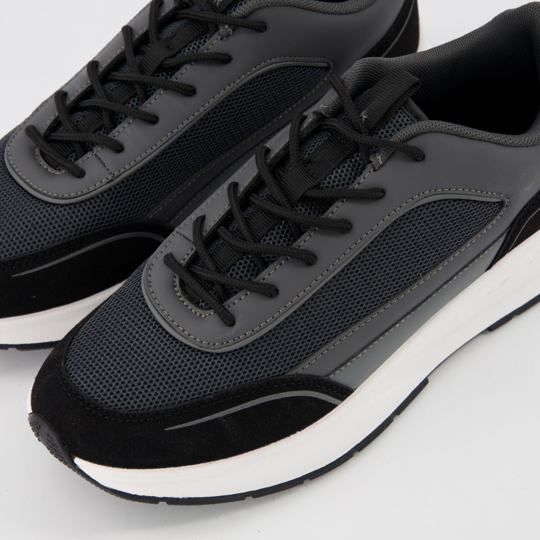 Sapatos de desporto para homem com sola ergonómica