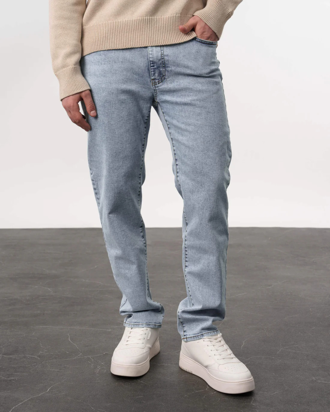 Calças básicas retas para homem