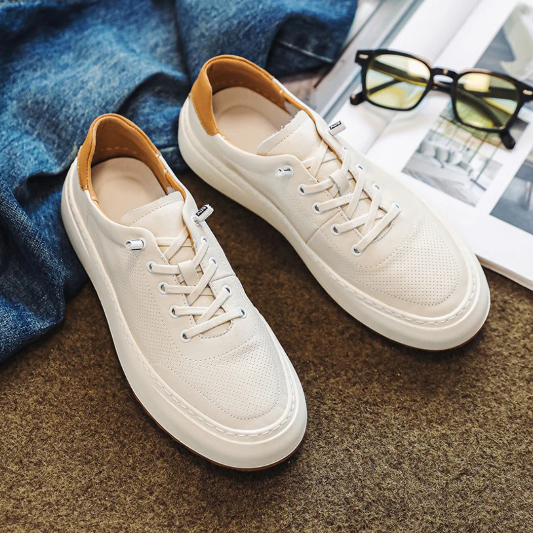 Ténis desportivos respiráveis e versáteis para homem.