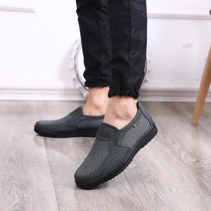 Sapatos Respiráveis para Homem com Design Leve e Sola Exterior Antiderrapante