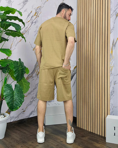 Conjunto Desportivo de Duas Peças em Tecido Respirável com um Ajuste Confortável para Homen