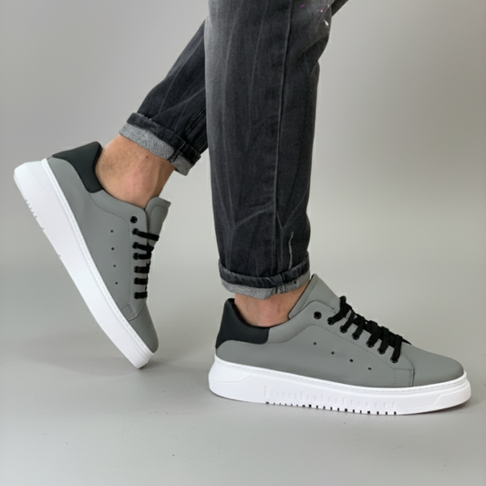 Sapatos de estilo urbano com sola robusta para homem