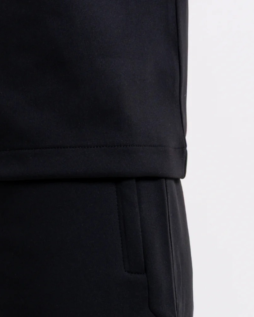 Camiseta Slim Masculina Estilo Moderno e Versátil