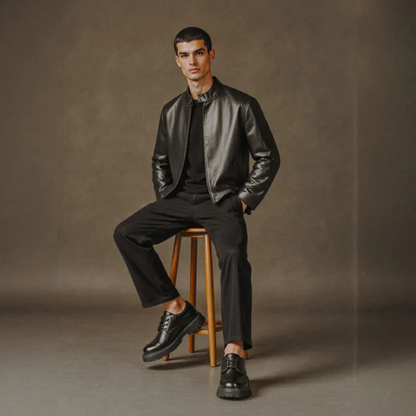 Calçado Casuais em Couro Preto Respiravel e Elegante para Homem