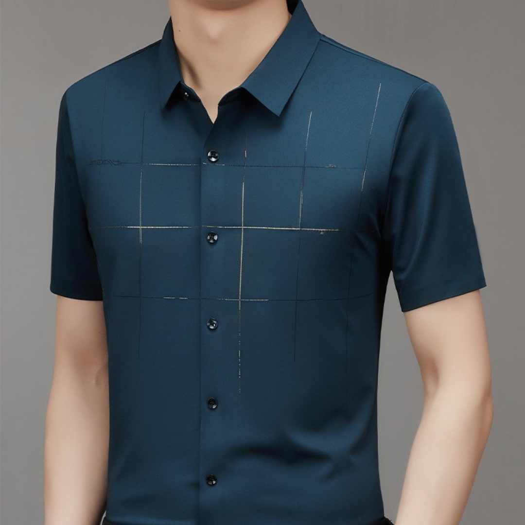 Camisa de manga curta para homem com um estilo moderno e elegante