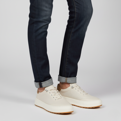 Ténis desportivos respiráveis e versáteis para homem.