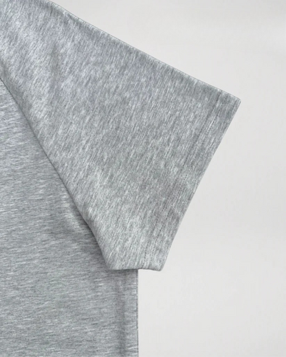 Camisa Clássica para Homem com Gola Redonda e Tecido Respirável