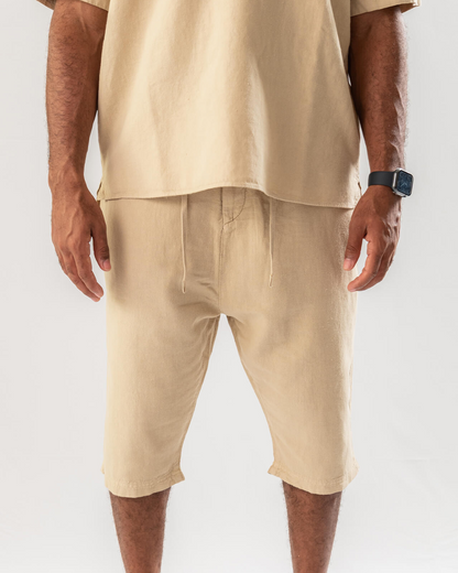 Conjunto de camisa de linho e bermudas para homem