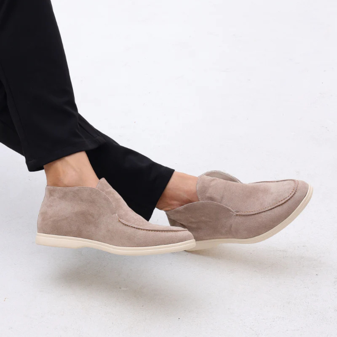 Sapato Casual com Design Sem Atacadores e Acabamento em Camurça para Homem