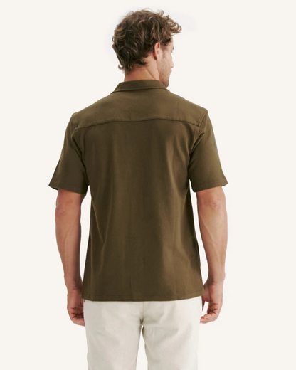 Camiseta de manga curta de linho com botões para homem