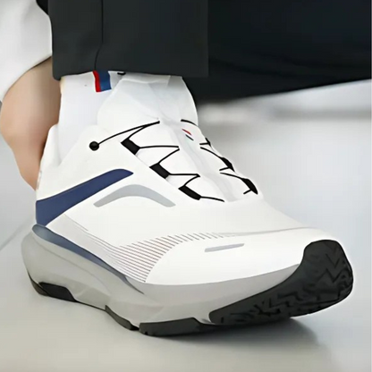 Sapatos desportivos com atacadores ajustáveis para homem