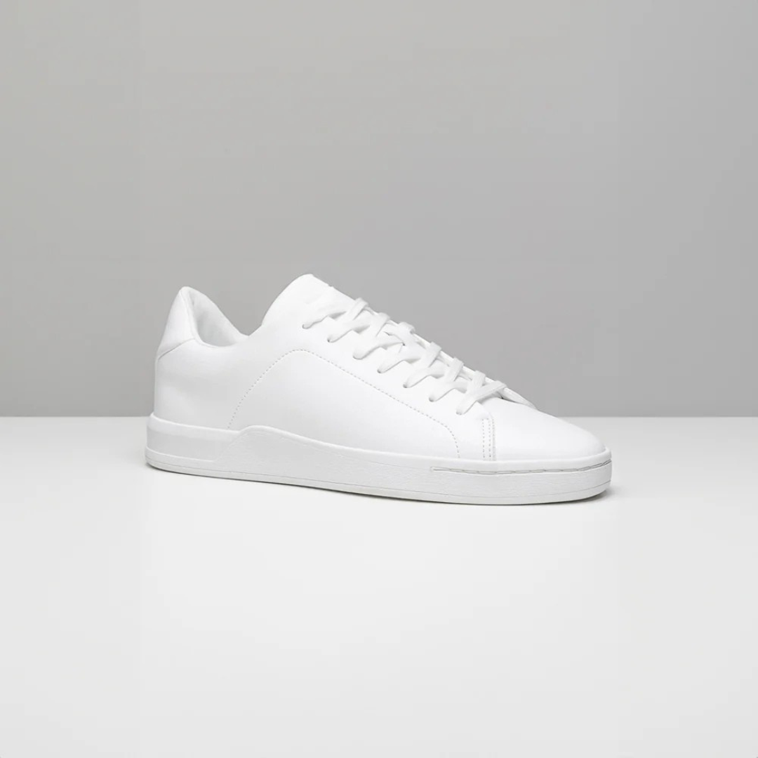 Ténis Desportivos Masculinos Brancos Estilo Urbano e Versátil