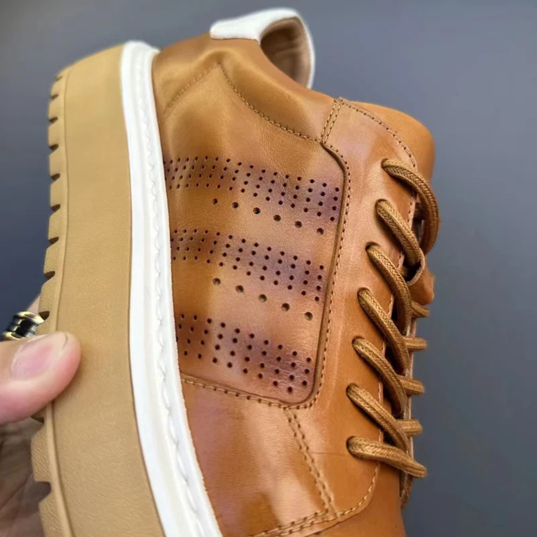 Sapatos masculinos com estilo urbano e sola ergonómica
