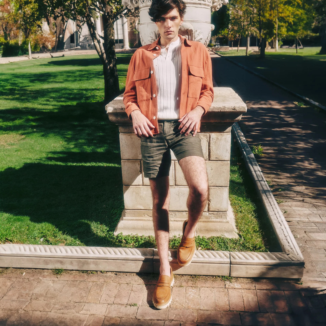 Sapatos de couro com sola ergonómica