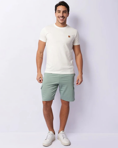 Bermudas elásticas com bolsos