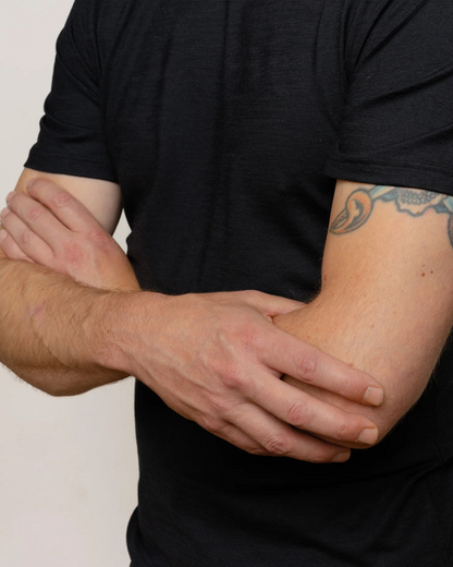 T-shirt Masculina em Lã Merino Suavidade, Respirabilidade e Corte Justo