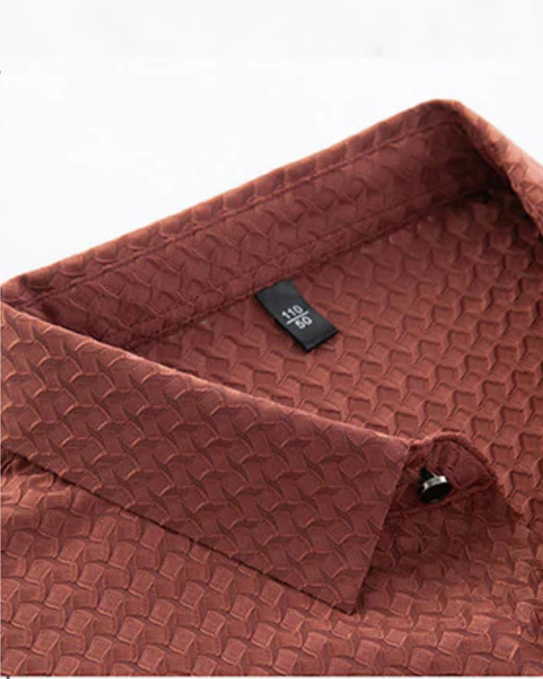 Camisa de Manga Curta Estruturada para Homem, com um Design Respirável e um Estilo Versátil