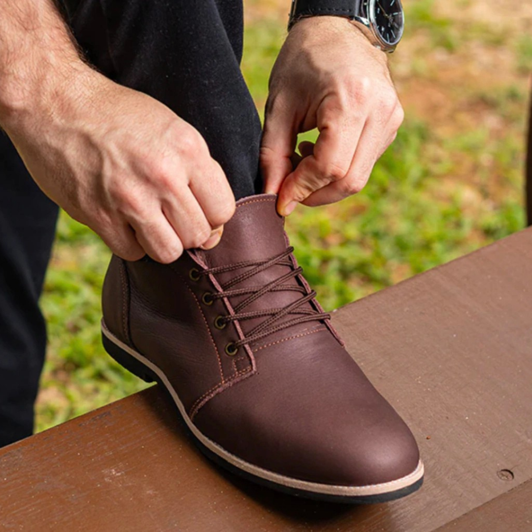 Botas de Couro Castanho com Sola Antiderrapante para Homem