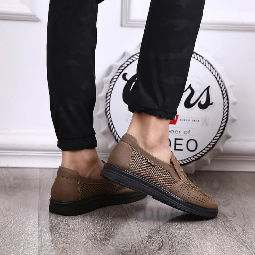 Sapatos Respiráveis para Homem com Design Leve e Sola Exterior Antiderrapante