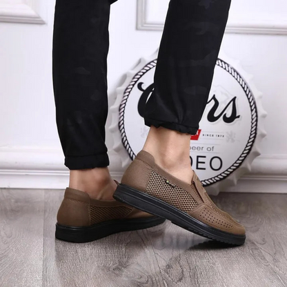Sapatos Respiráveis para Homem com Design Leve e Sola Exterior Antiderrapante