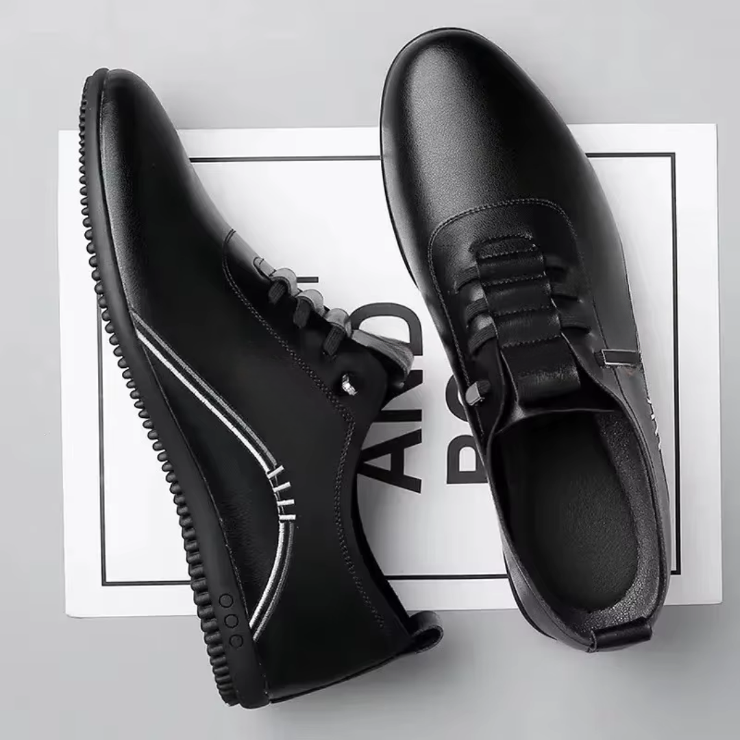 Sapatos Rasos Leves e Macios em Pele para Homem