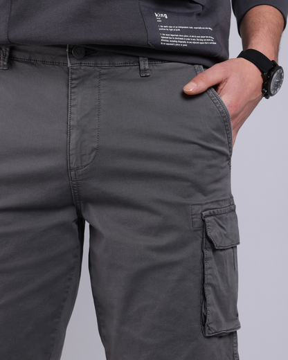 Bermuda Cargo para homem com bolsos laterais