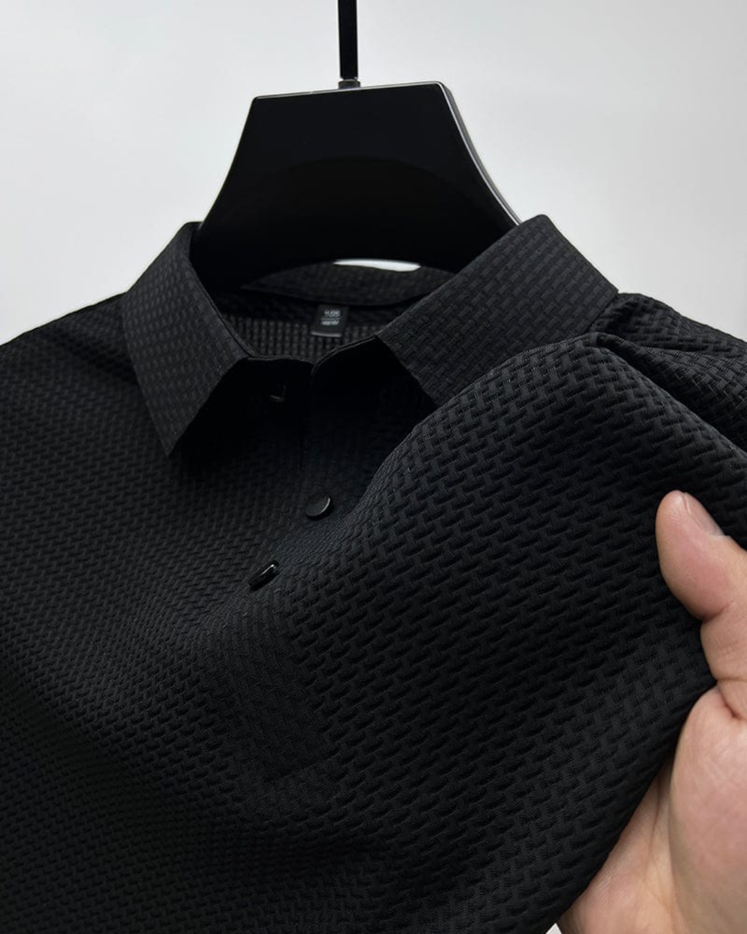 Camisa Pólo de Seda Premium com Estilo Minimalista