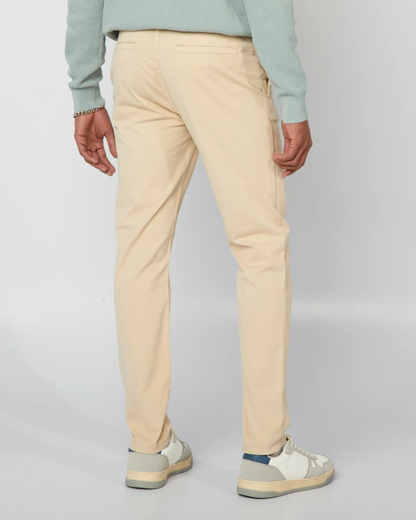 Calças Clássicas Elegantes para Homem